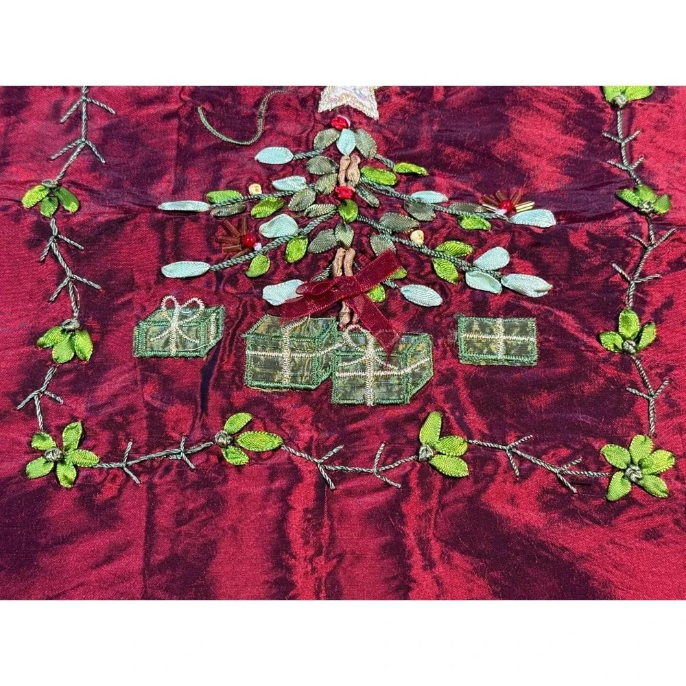 Holiday Christmas Tree Embroidered Table Cloth Shimmery‎ Silky Red Green Trim